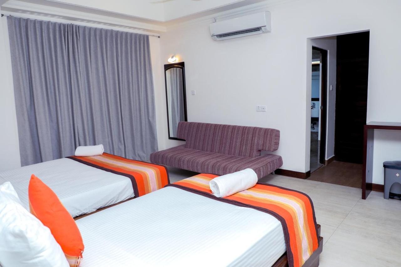Hotel The Valampuri Dżafna Zewnętrze zdjęcie