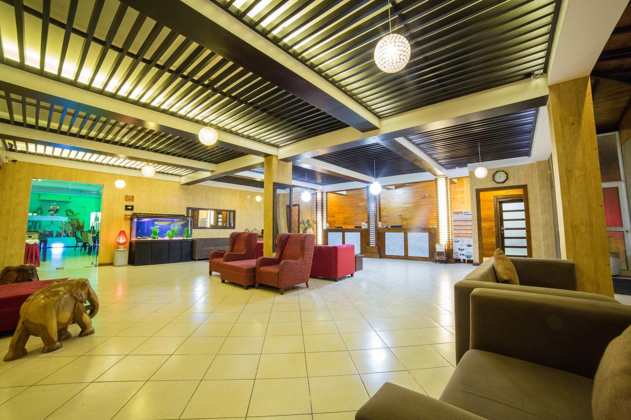 Hotel The Valampuri Dżafna Zewnętrze zdjęcie