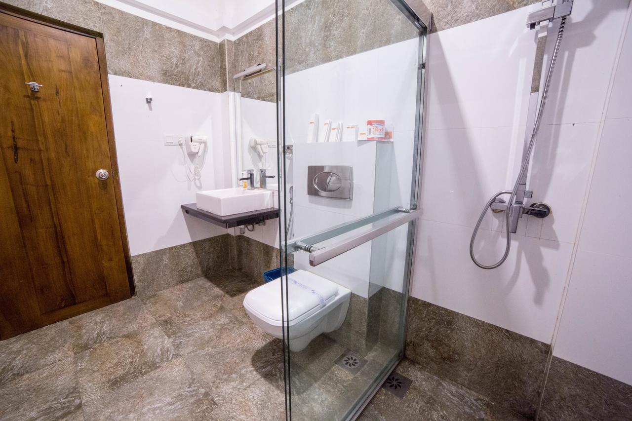 Hotel The Valampuri Dżafna Zewnętrze zdjęcie